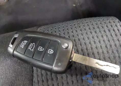 2019 Hyundai Santa Fe Se from USA, damaged, VIN 5NMS2CAD3KH125454